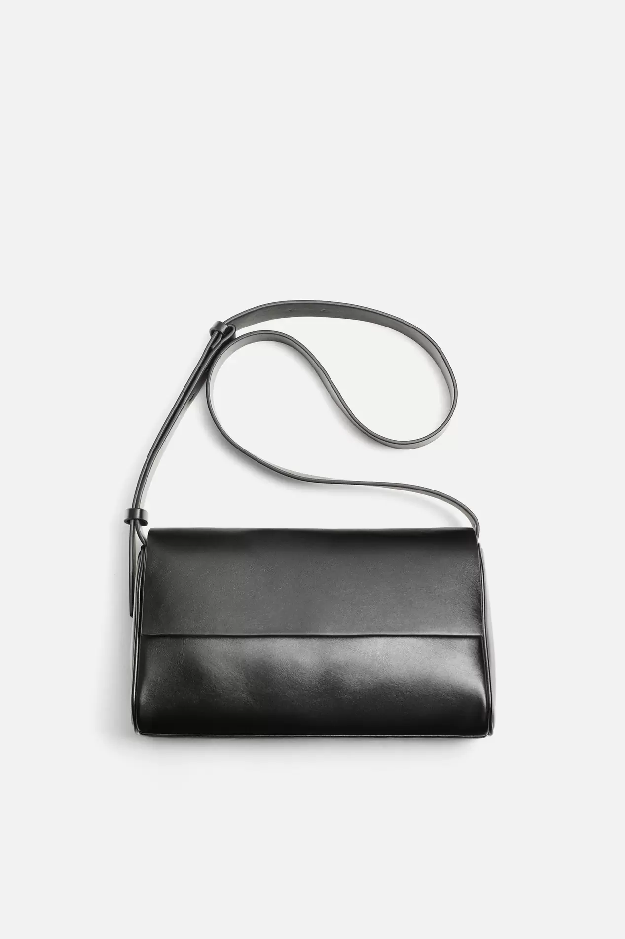 CROSSBODY BAG WITH FLAP offers at $65.9 in ZARA