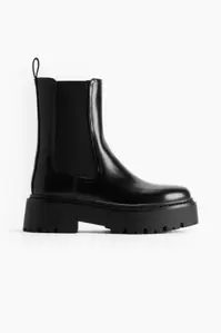 Chunky Chelsea Boots offers at $59.99 in H&M