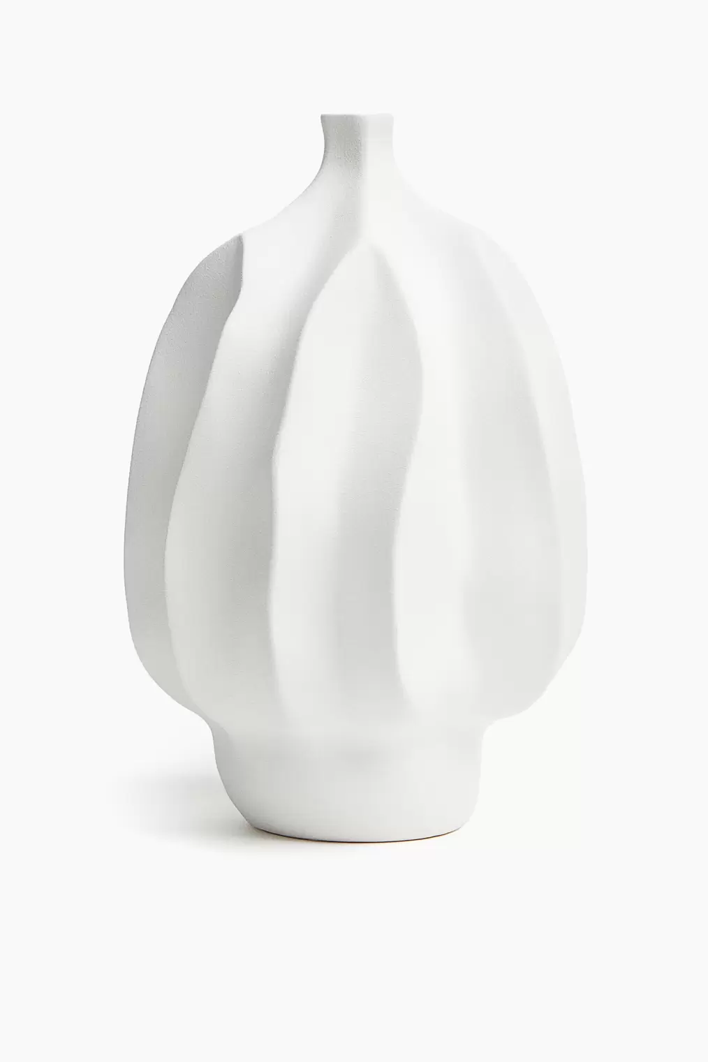 Stoneware Vase offers at $44.99 in H&M