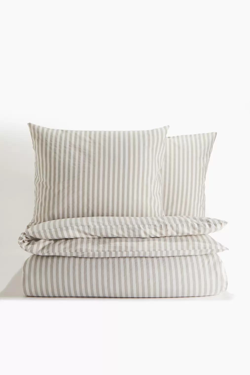 Cotton King/Queen Duvet Cover Set offers at $64.99 in H&M