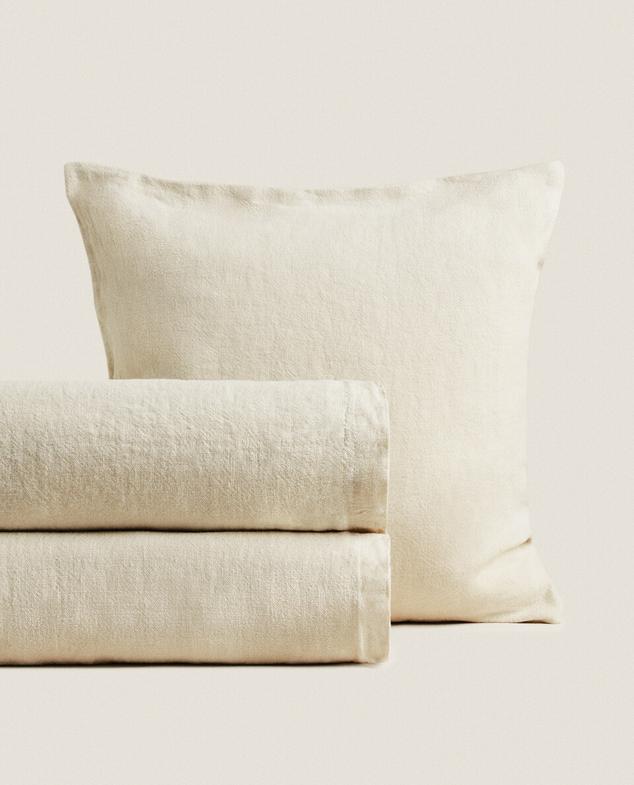WASHED LINEN BEDSPREAD (400 GSM) offers at $299 in ZARA HOME