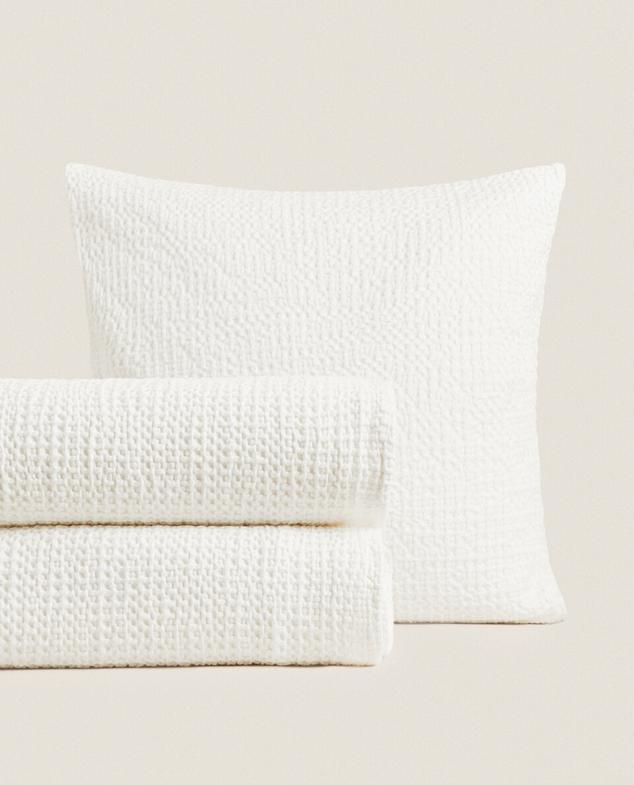 WAFFLE KNIT BEDSPREAD offers at $149 in ZARA HOME