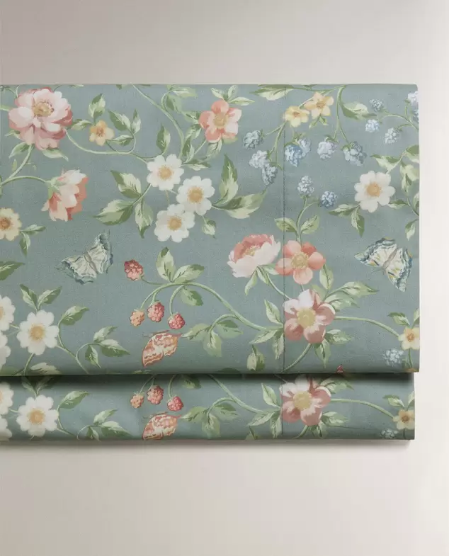 FLORAL PRINT FLAT SHEET offers at $39.9 in ZARA HOME