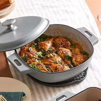 Enameled Cast Iron Skillet with Lid offers at $157.5 in Pampered Chef