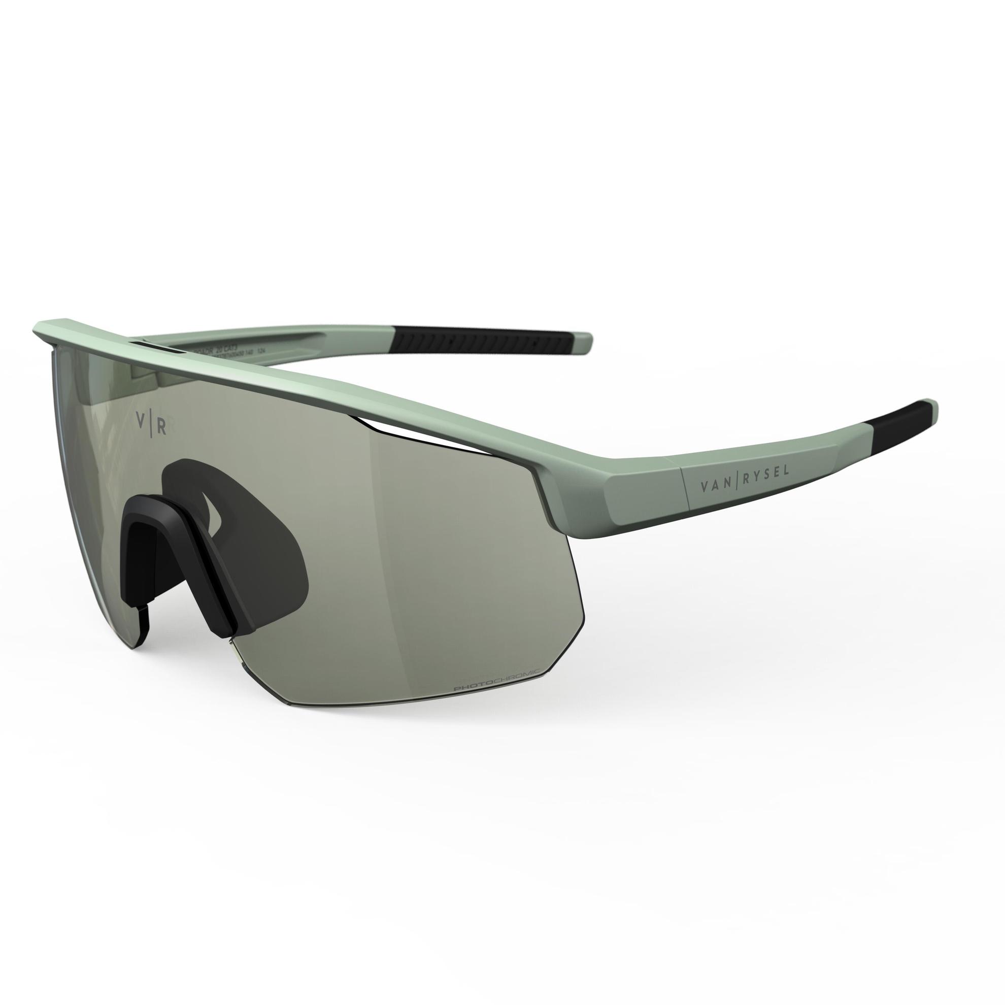 Photochromatic Cycling Glasses - RoadR 900 Grey offers at $70 in Decathlon