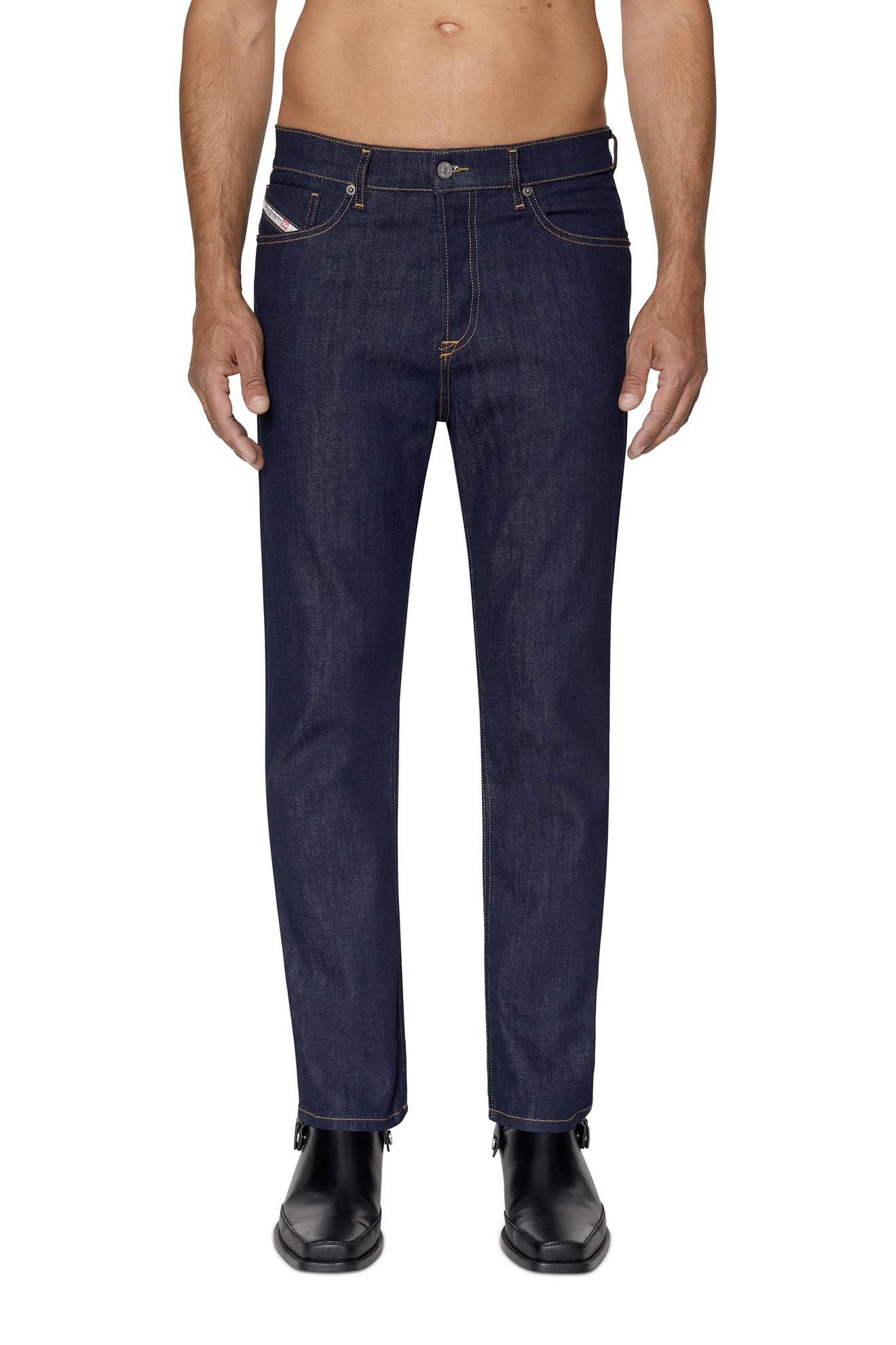 Tapered Jeans - 2005 D-Fining offers at $191 in Diesel