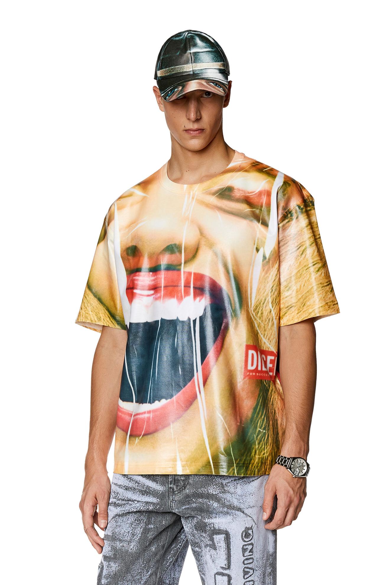 T-shirt with smile print offers at $440 in Diesel