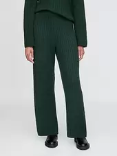 CashSoft Cable-Knit Sweater Pants offers at $84.99 in Gap