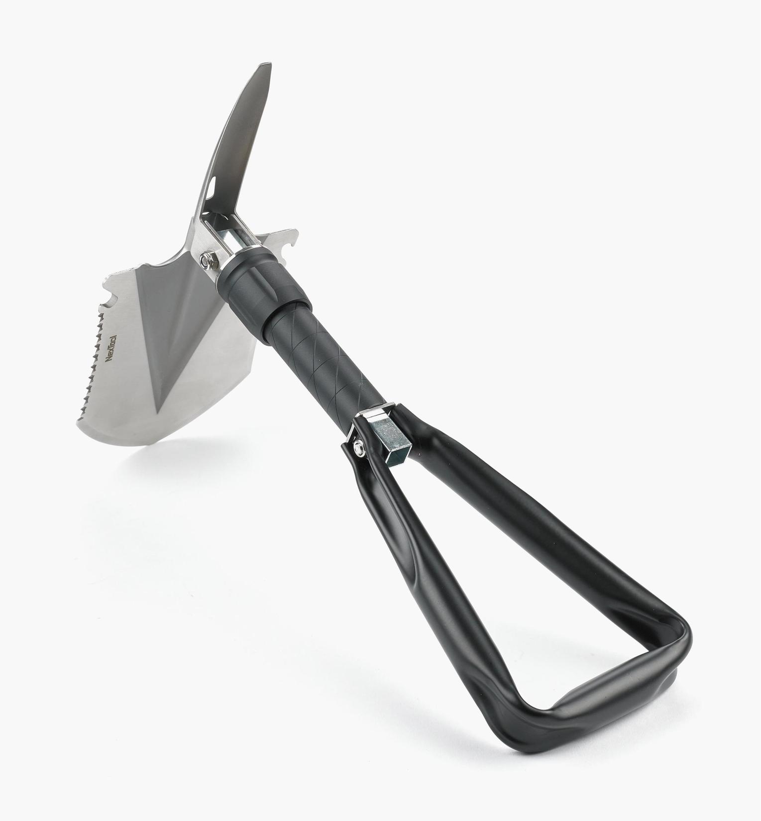 Folding Shovel offers at $64.5 in Lee Valley Tools
