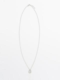 Long chain necklace with drop detail offers at $79.9 in Massimo Dutti