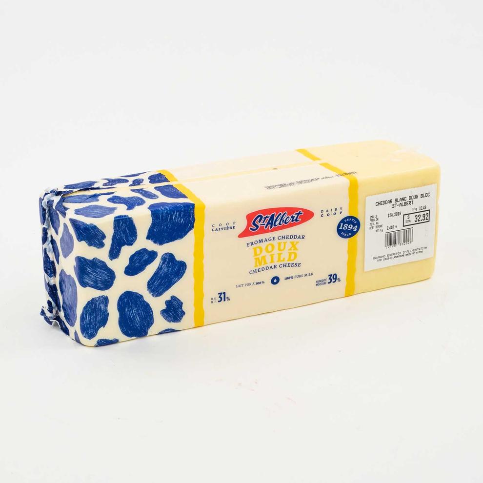 Mild White Cheddar 2.5 kg offers at $15.89 in Mayrand