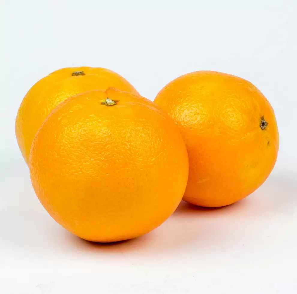 Oranges 8 lb offers at $8.99 in Mayrand